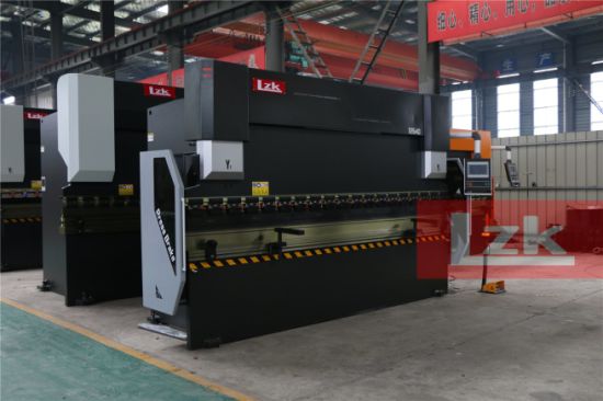 Hydrauliczna prasa krawędziowa CNC 2,5 m 3 m 80 ton do stali